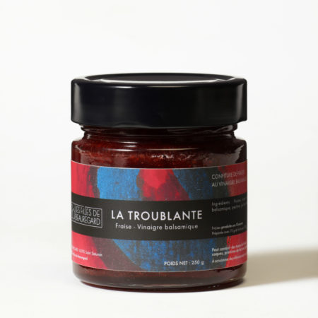 Pot de confiture fraise vinaigre vieux balsamique sucré par les agricultrices de beauregard