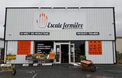 Devanture de l'Escale fermière, association d'agriculteurs locaux à royan partenaire des filles de beauregard