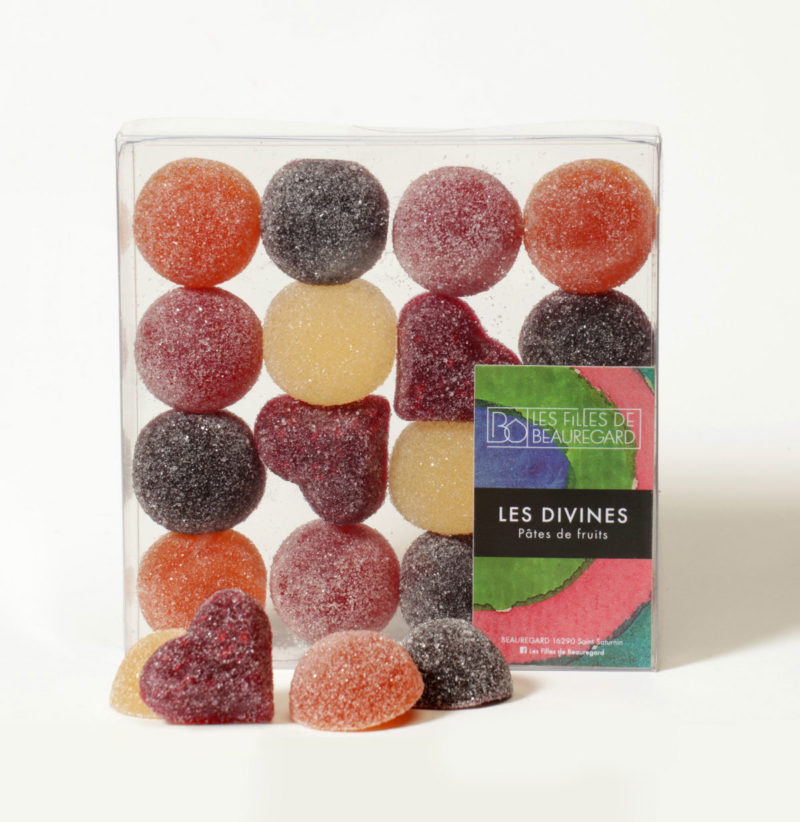 Coffret de pâtes de fruits artisanales élaborée en charente par les filles de beauregard x16