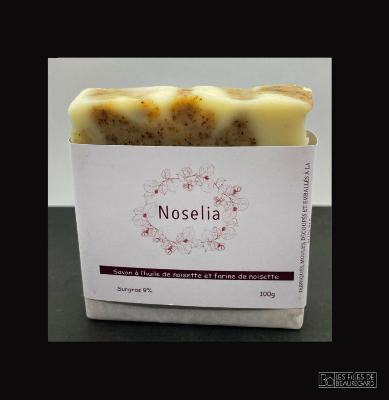 Savon artisanal surgras à la noisette Noselia